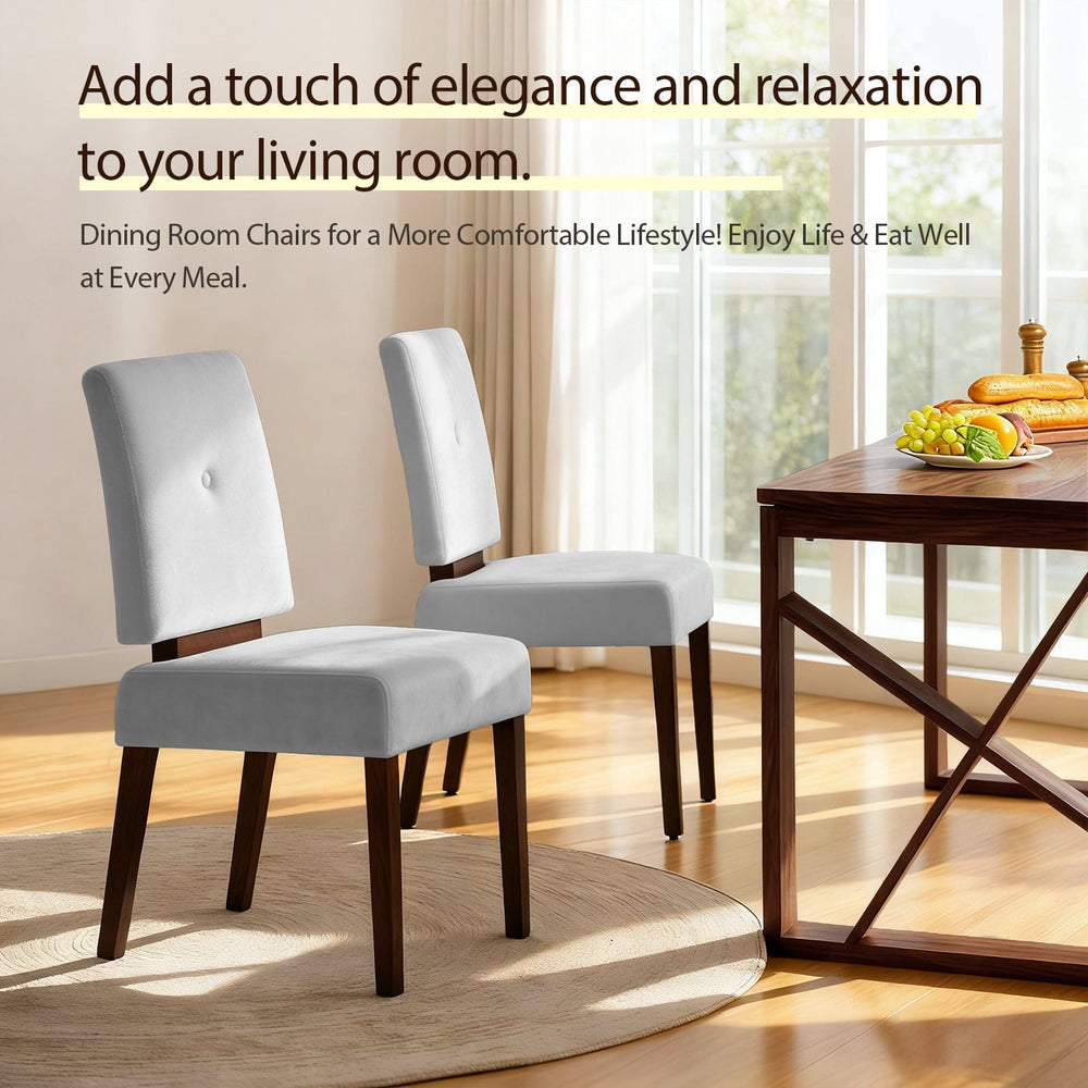 Nowoczesna jadalnia z szarymi krzesłami Ares przy drewnianym stole